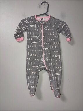Gerber Gray & White Love Writing Print Zip Footie Sleepers Girls 0-3M
